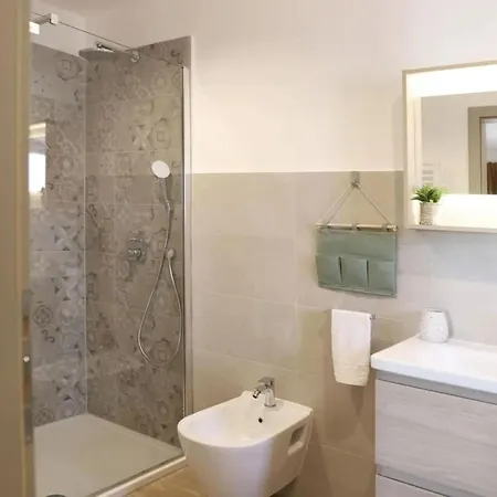 Ulika With Pool - Three Bedroom With Pool *